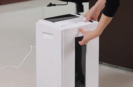 Triturador de papel Deli ET051