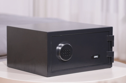 Deli ET585 Seguro (2)